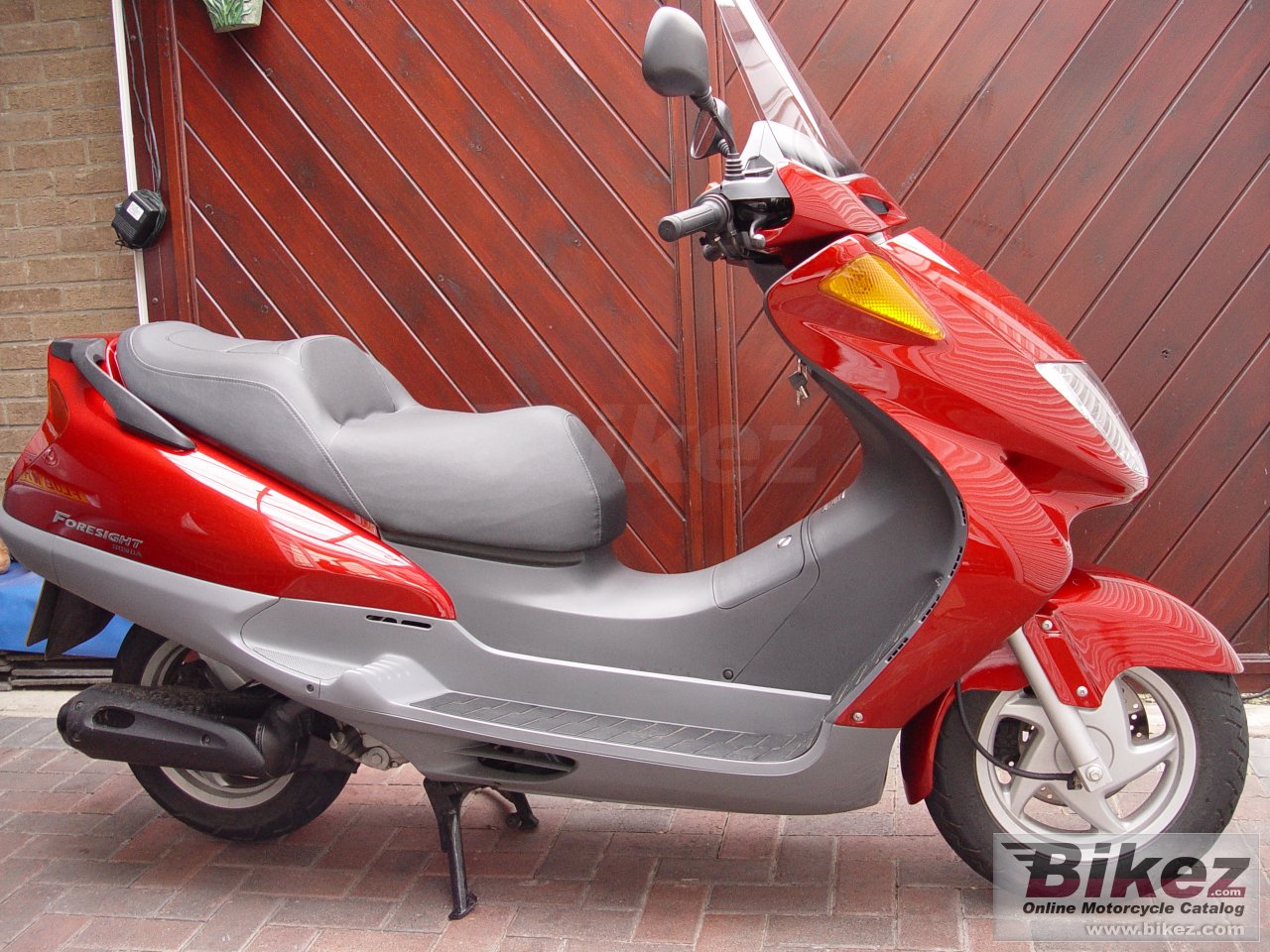 Big  fes 250 picture and wallpaper from Bikez.com